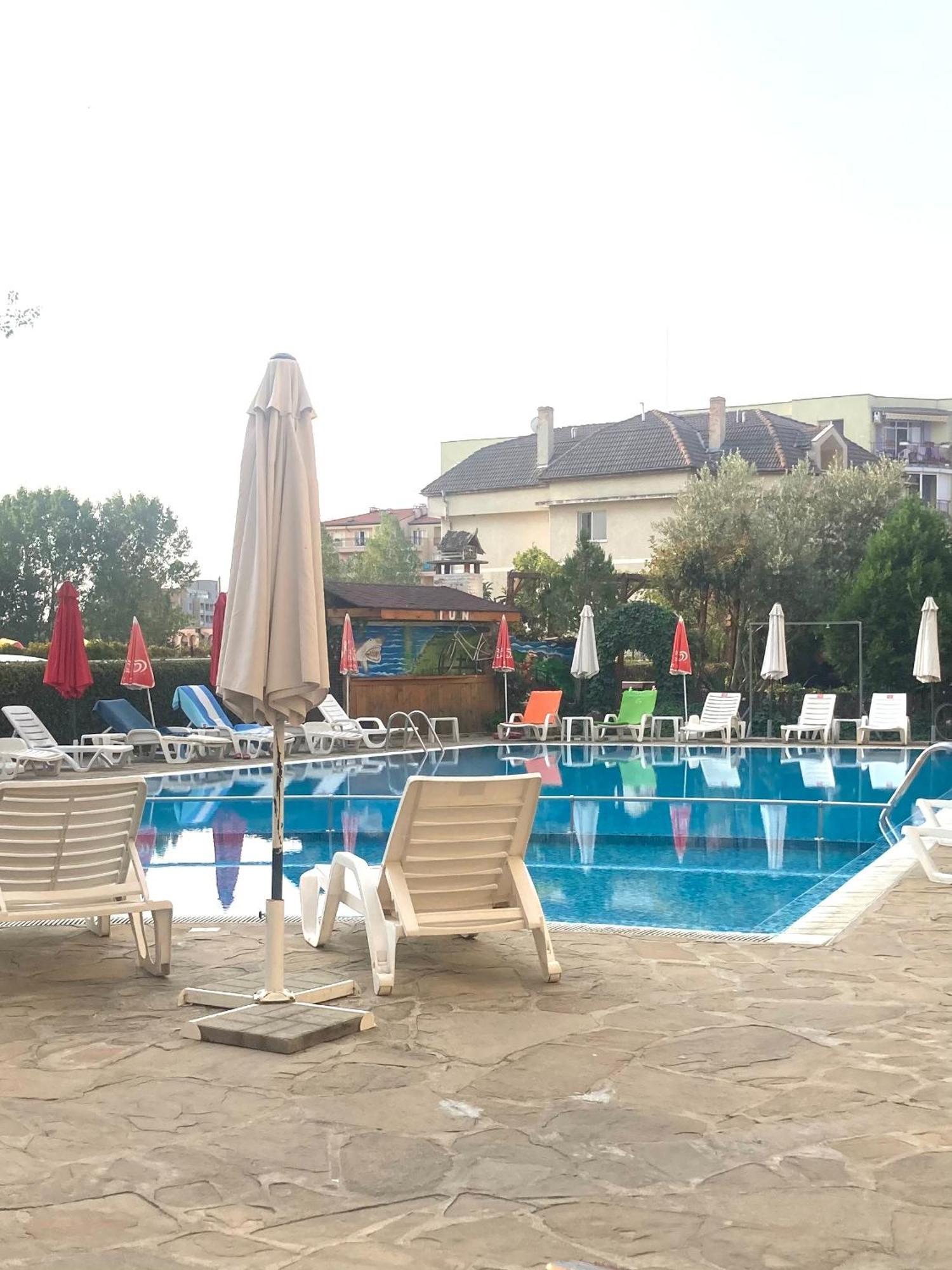 Апартаменти Блу Самър 1 & 2 & 3 Sunny Beach Exterior foto