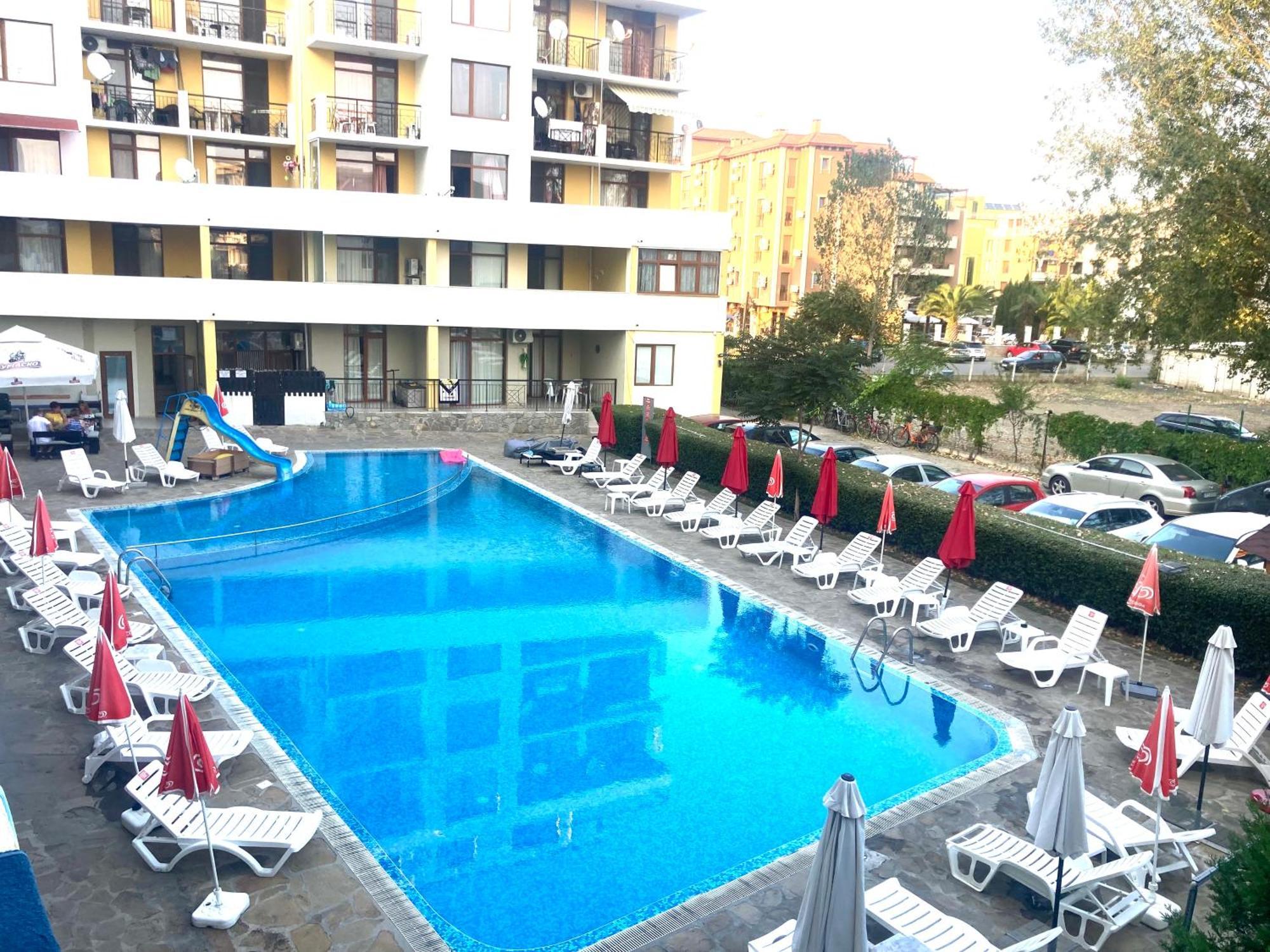 Апартаменти Блу Самър 1 & 2 & 3 Sunny Beach Exterior foto