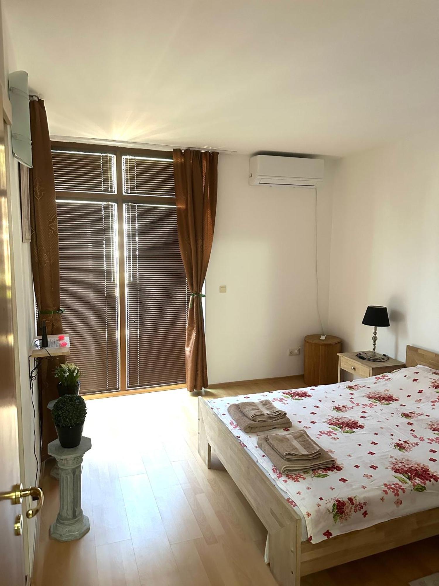Апартаменти Блу Самър 1 & 2 & 3 Sunny Beach Exterior foto